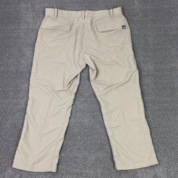 The North Face Hiking Pants Men's Size 40 x 28 Khaki Nylon Outdoors Gorpcore - Picture 4 of 13